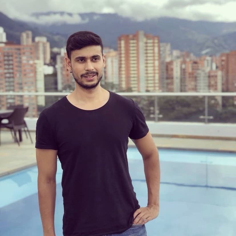 Souvik De